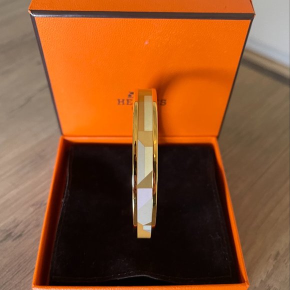 Hermes Printed Enamel Bracelet - Picture 4 of 13